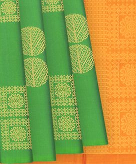 Green Handloom Soft Silk Saree With Floral Motif Geometric Buttas
