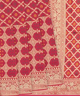 Peach Woven Banarasi Blended Silk Saree With Floral Jaal Motifs
