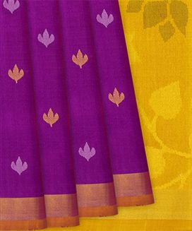 Magenta Handloom Uppada Silk Saree With Floral Motif