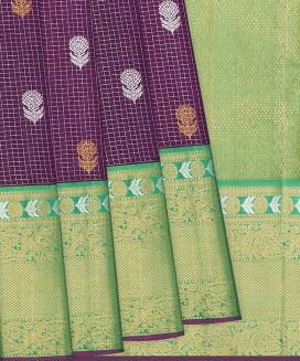 Magenta Handloom Kanchipuram Korvai Silk Saree With Floral Motifs