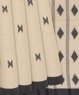 Cream Handloom Bengal Cotton Saree With Diamond Motifs
