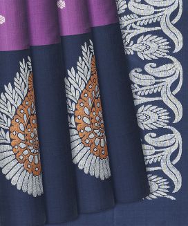 Lilac Handloom Soft Silk Saree With Floral Buttas
