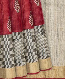 Red Handloom Tussar Silk Saree With Printed Floral Motifs
