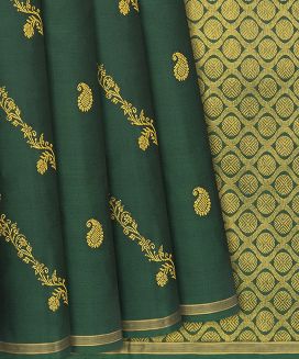 Bottle Green Handwoven Kanchipuram Silk Saree With Floral Motifs
