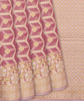 Dusty Pink Blended Banarasi Cotton Saree With Flower Jaal Motifs

