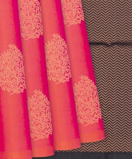 Dark Peach Handloom Soft Silk Saree With Floral Motifs
