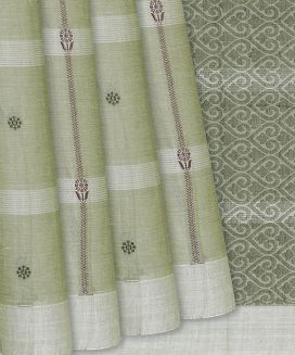 Cardamom Green Handloom Village Cotton Saree With Floral Motifs

