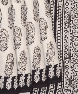 Off White Jaipur Cotton Saree With Printed Mango Motifs
