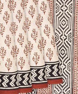 Off White Jaipur Cotton Saree With Printed Rust Floral Motifs
