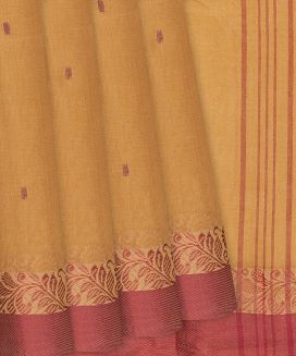 Rust Bengal Cotton Saree With Floral Motifs In  Border

