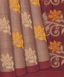 Chesnut Pink Handloom Village Cotton Saree With Flower Motifs
