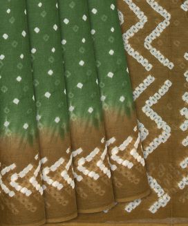 Green Jaipur Cotton Saree With Printed Diamond Motifs
