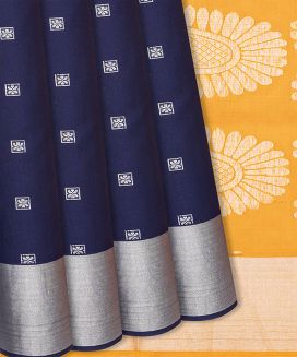 Navy Blue Handloom Soft Silk Saree With Floral Motifs
